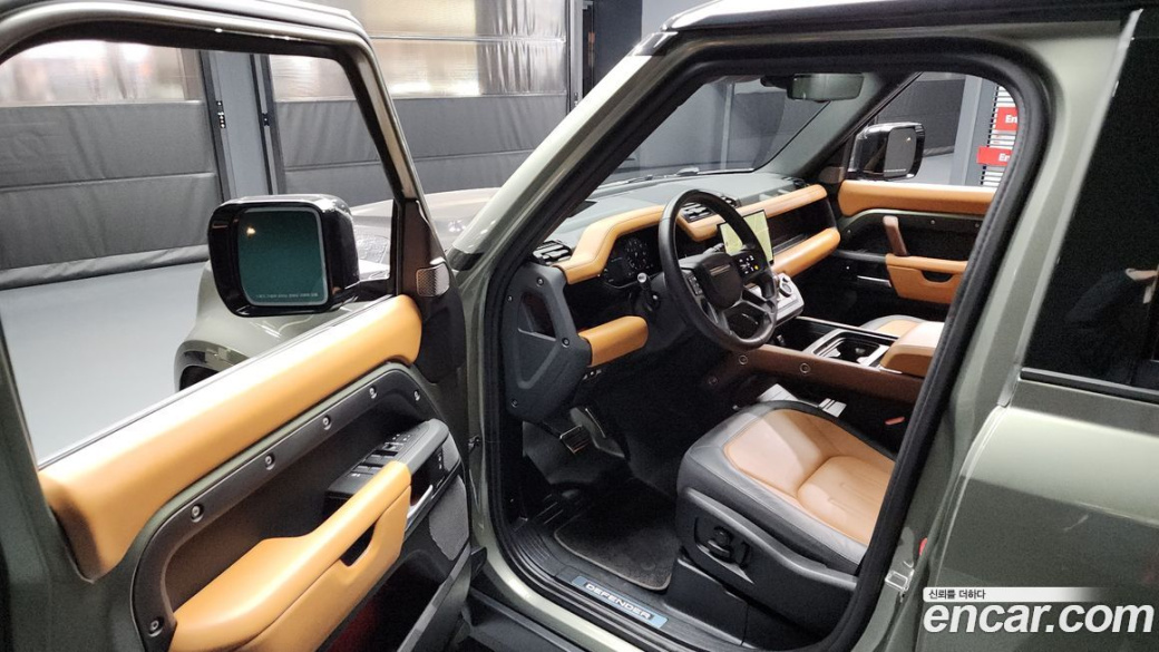Land Rover Defender 110 P400 X, 2024