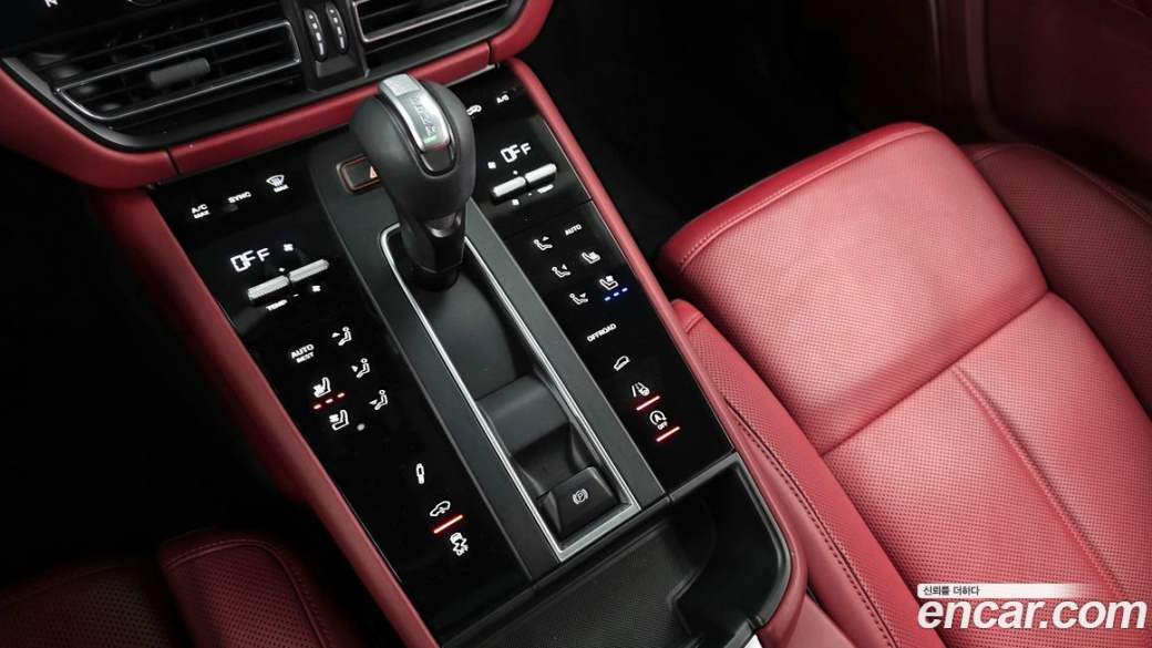 Porsche Macan 2.9 S, 2022