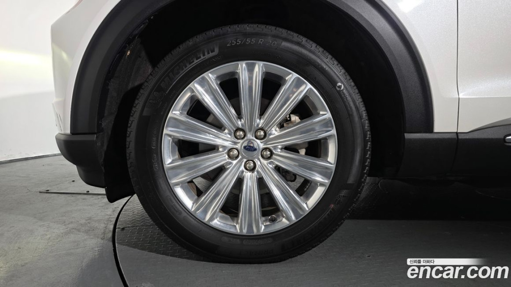 Ford Explorer 2.3 LimIted 4WD, 2022