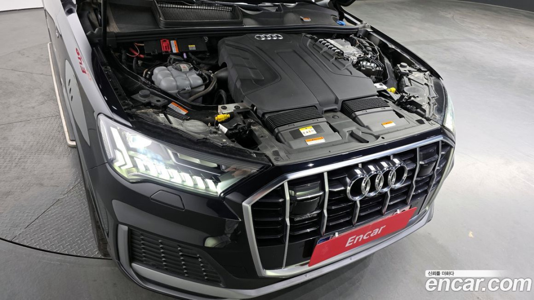 Audi Q7 45 TDI Quattro, 2021