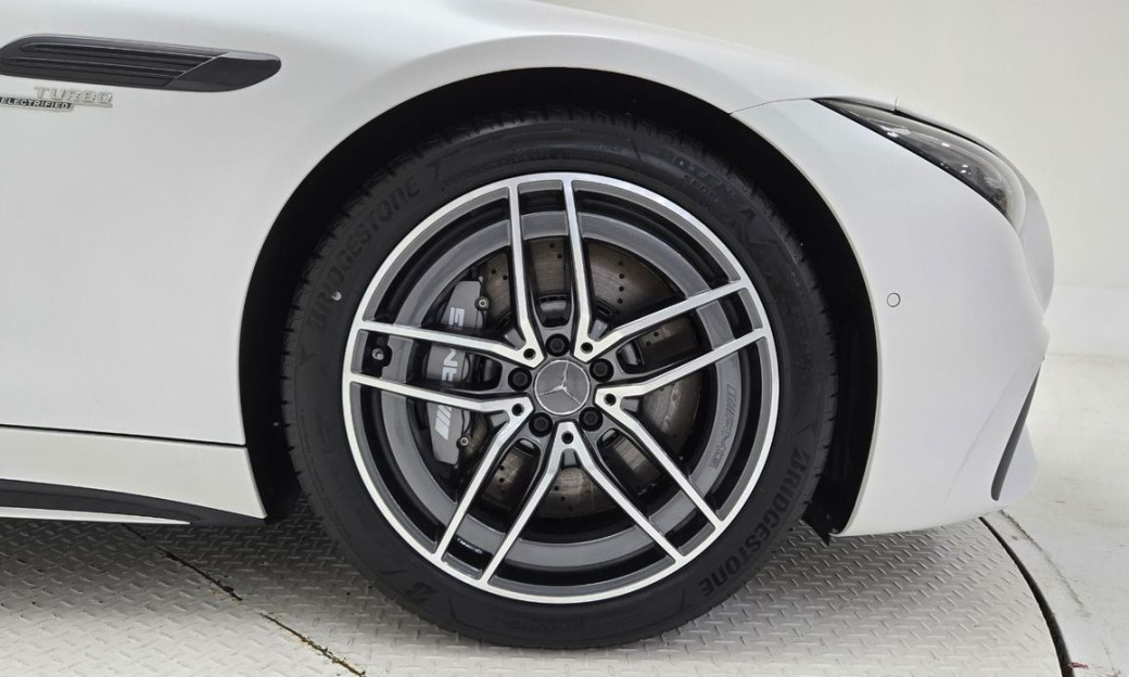 Mercedes-Benz SL-Class AMG SL43, 2025