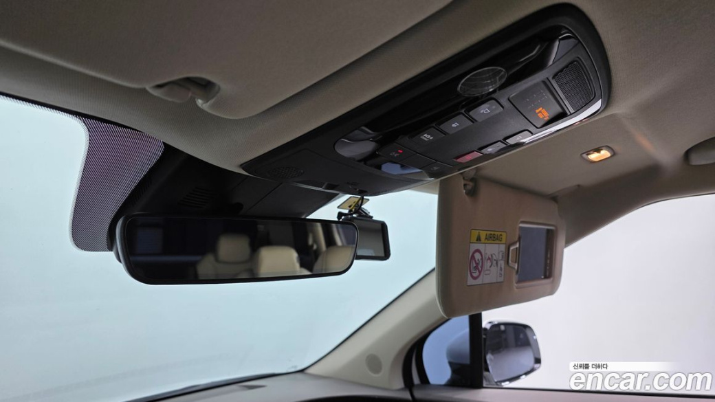 Kia Carnival 9-Seater Noblesse, 2023