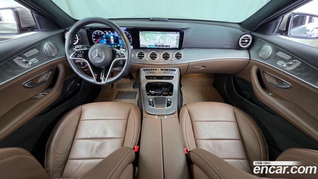 Mercedes-Benz E-Class E350 4MATIC Avantgarde, 2022