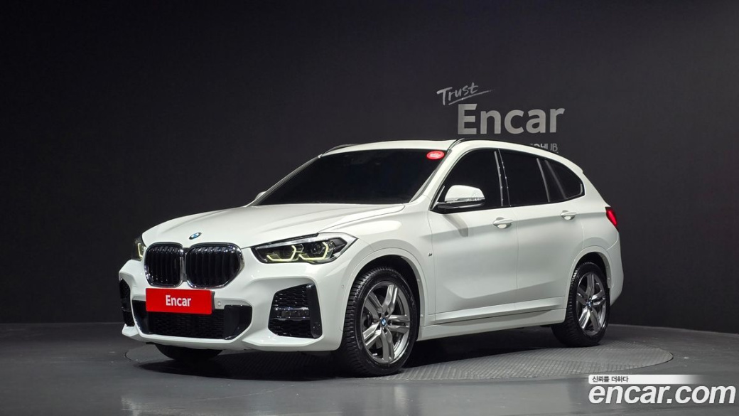BMW X1 xDrive 20i M Sport, 2022