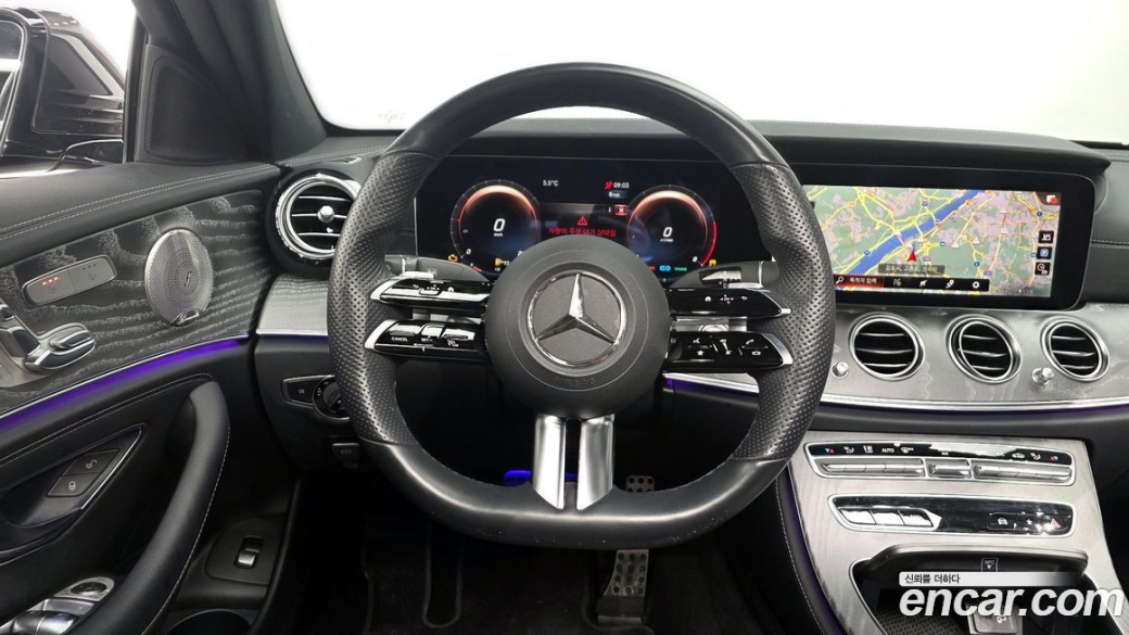 Mercedes-Benz E-Class E350 4MATIC AMG Line, 2022
