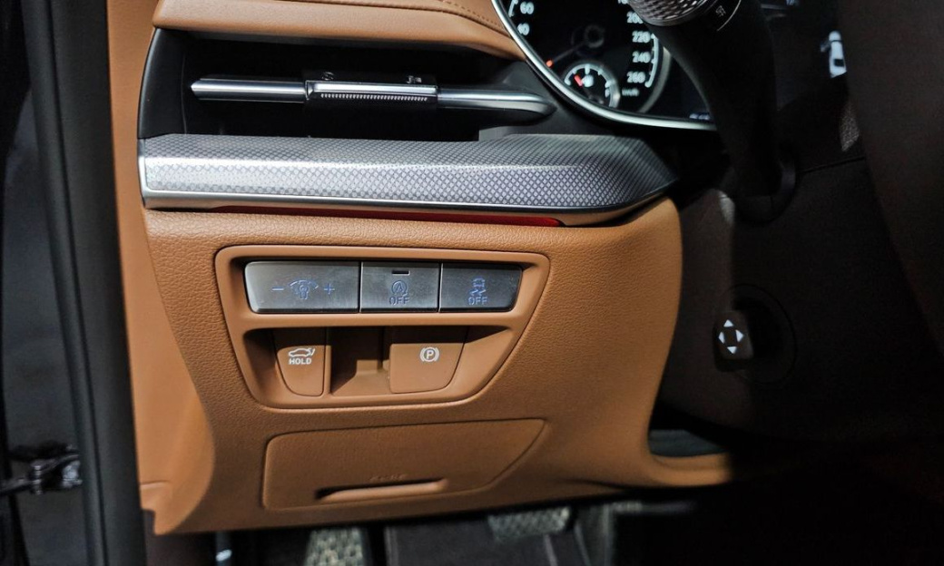 Genesis G80 Gasoline 2.5 Turbo AWD, 2024