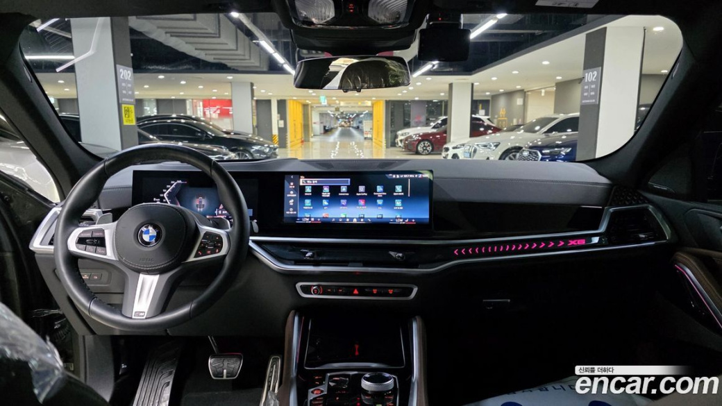 BMW X6 xDrive40i M Sport, 2025