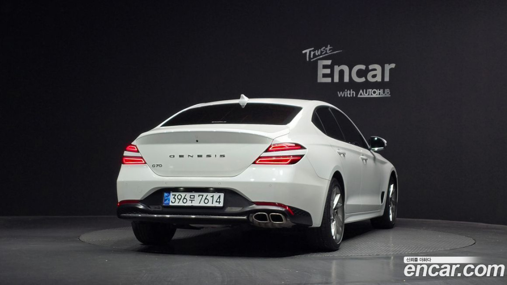 Genesis G70 Gasoline 2.0T 2WD, 2022