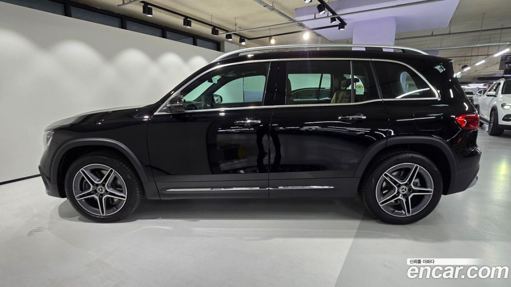 Mercedes-Benz GLB-Class GLB250 4MATIC, 2026