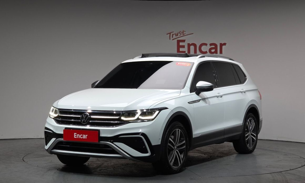 Volkswagen Tiguan 2.0 TSI Prestige, 2023