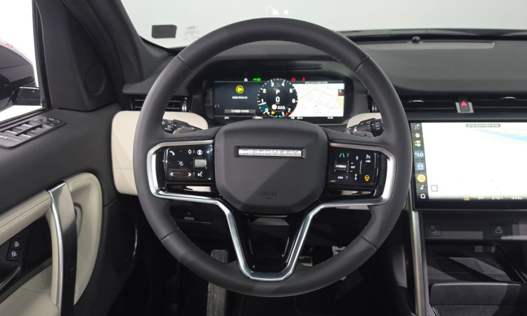 Land Rover Discovery Sport P250 Dynamic SE, 2025