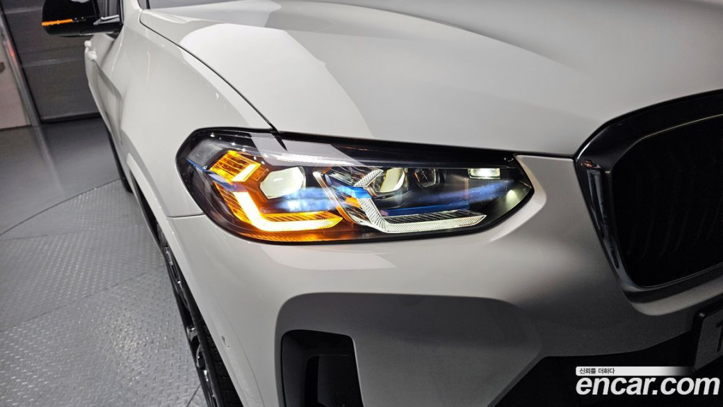 BMW X4 xDrive M40i, 2024
