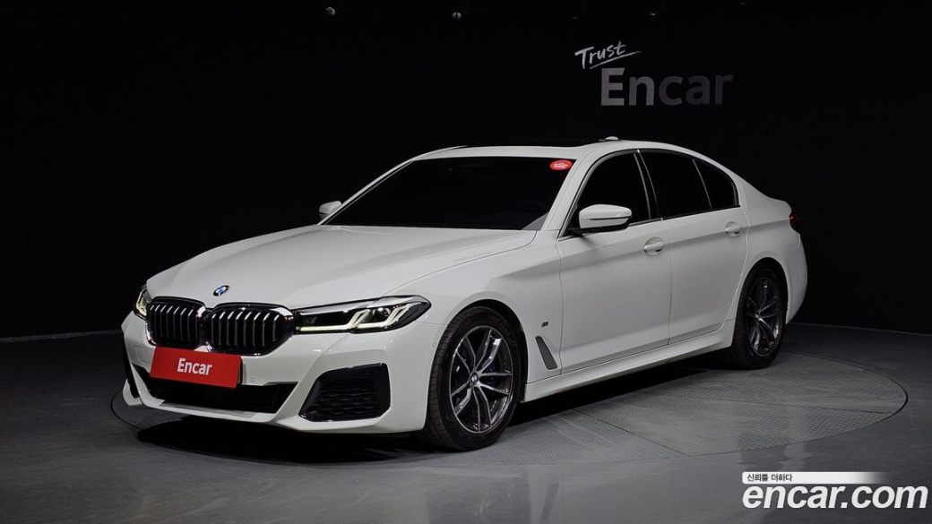 BMW 5-Series 520i M Sport, 2022