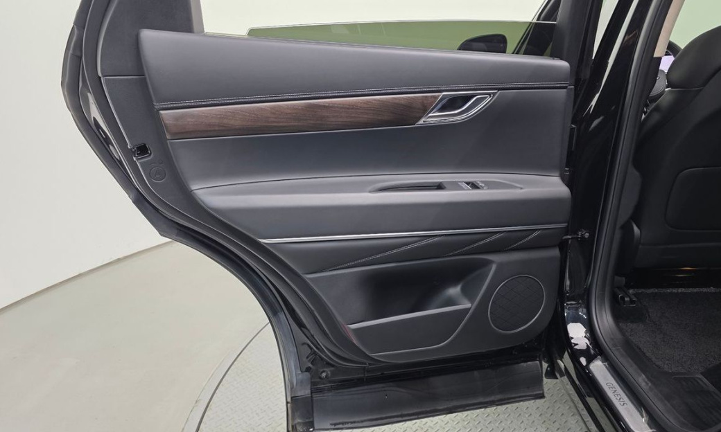 Genesis GV80 2.5T Gasoline 2WD, 2024