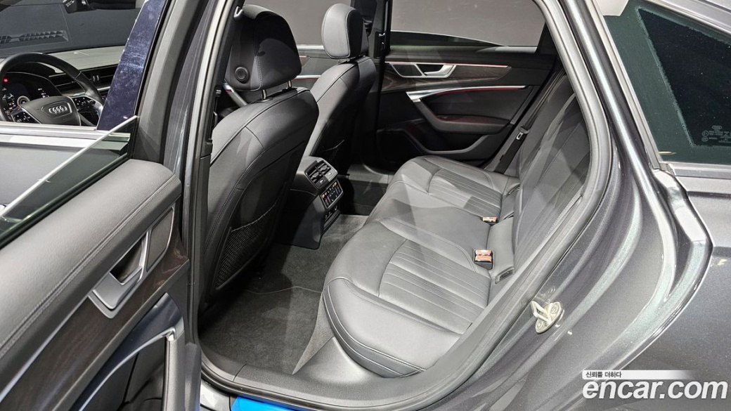 Audi A6 40 TDI Premium, 2022