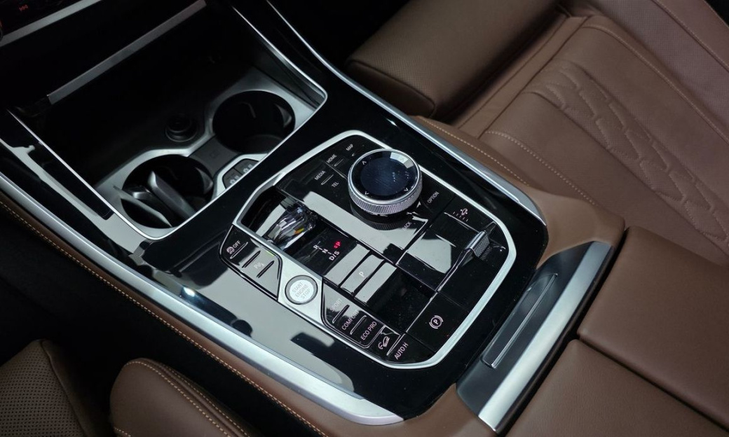 BMW X5 xDrive 40i M Sport, 2025