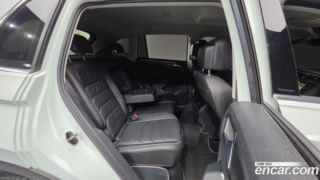 Volkswagen Tiguan 2.0 TDI Premium, 2023