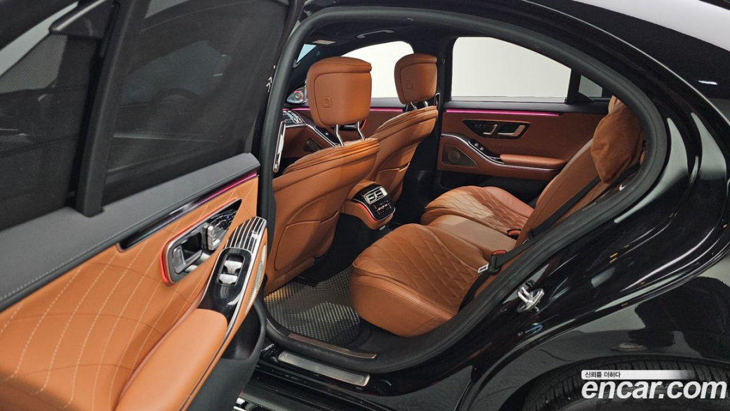 Mercedes-Benz S-Class S400 d 4MATIC, 2023