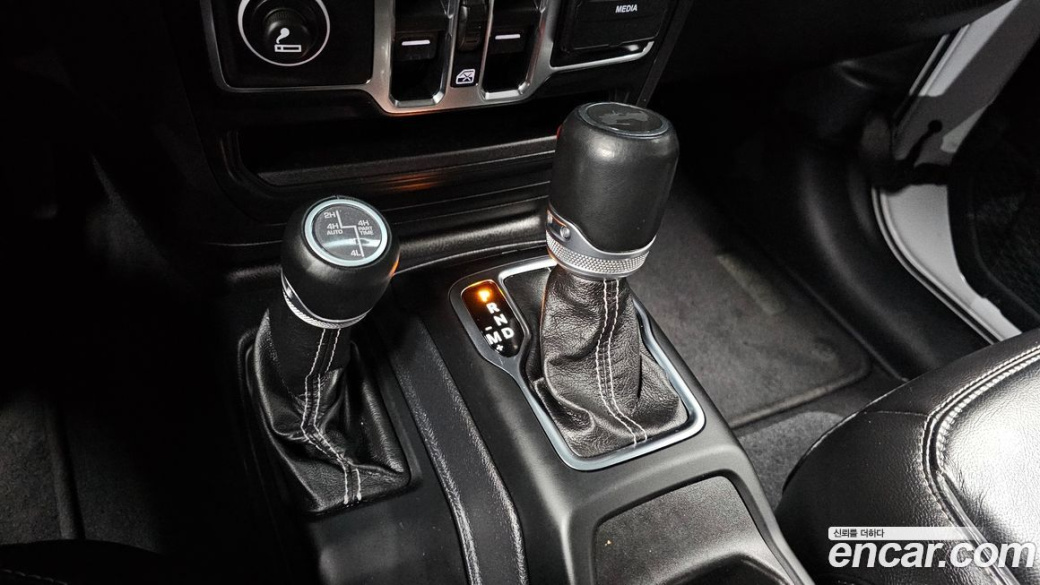 Jeep Wrangler 2.0 Overland 4Door, 2021