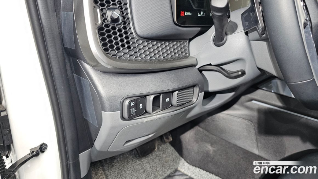 Kia Tasman 2.5T Gasoline 4WD, 2026