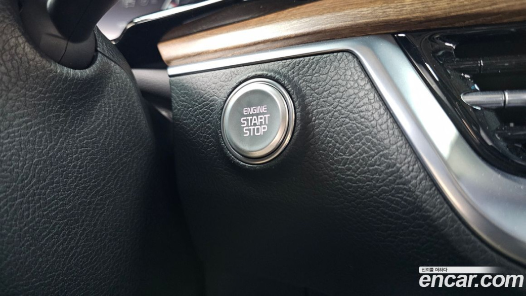 Kia Mohave Diesel 3.0 4WD 6-Seater, 2021