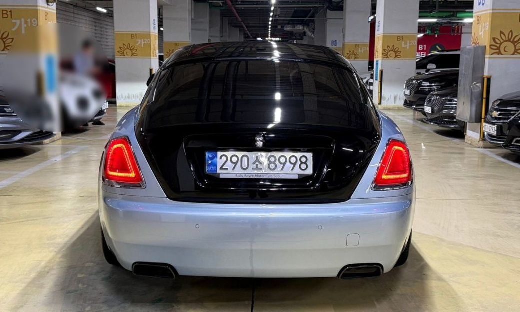 Rolls-Royce Wraith 6.6, 2022