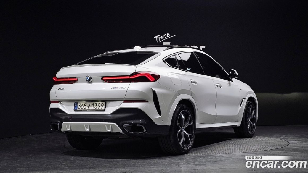 BMW X6 xDrive30d M Sport, 2024