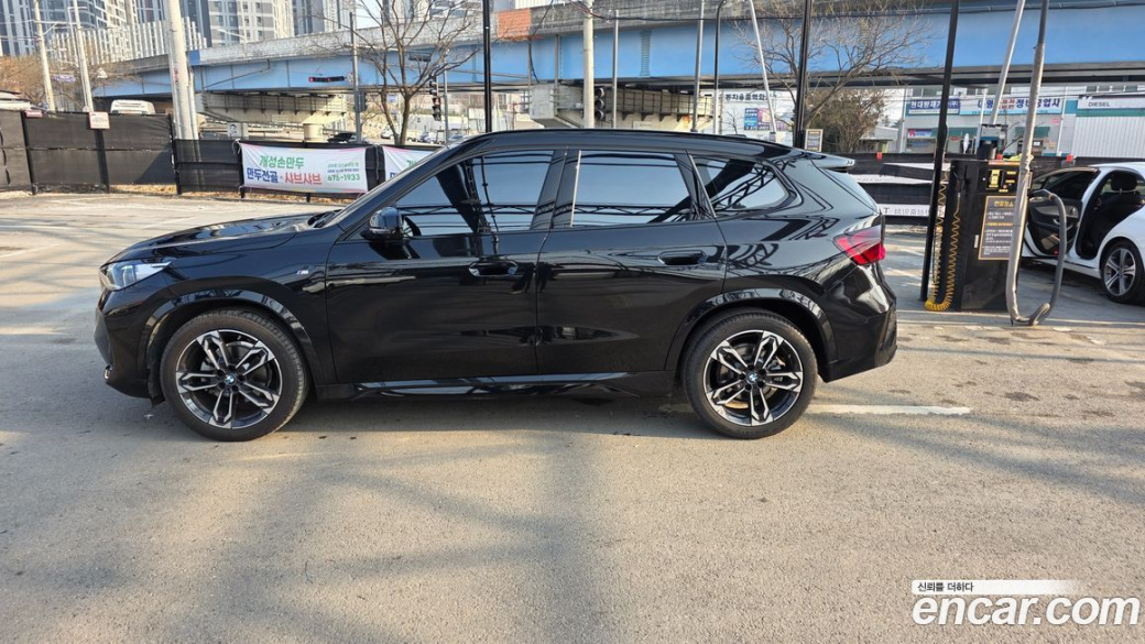 BMW X1 sDrive 20i M Sport, 2023