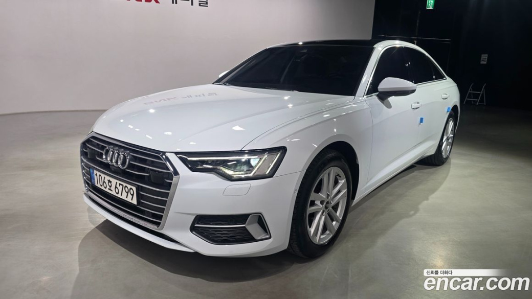 Audi A6 45 TFSI, 2023