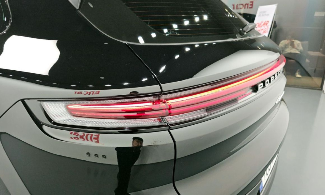 Porsche Cayenne 3.0, 2024