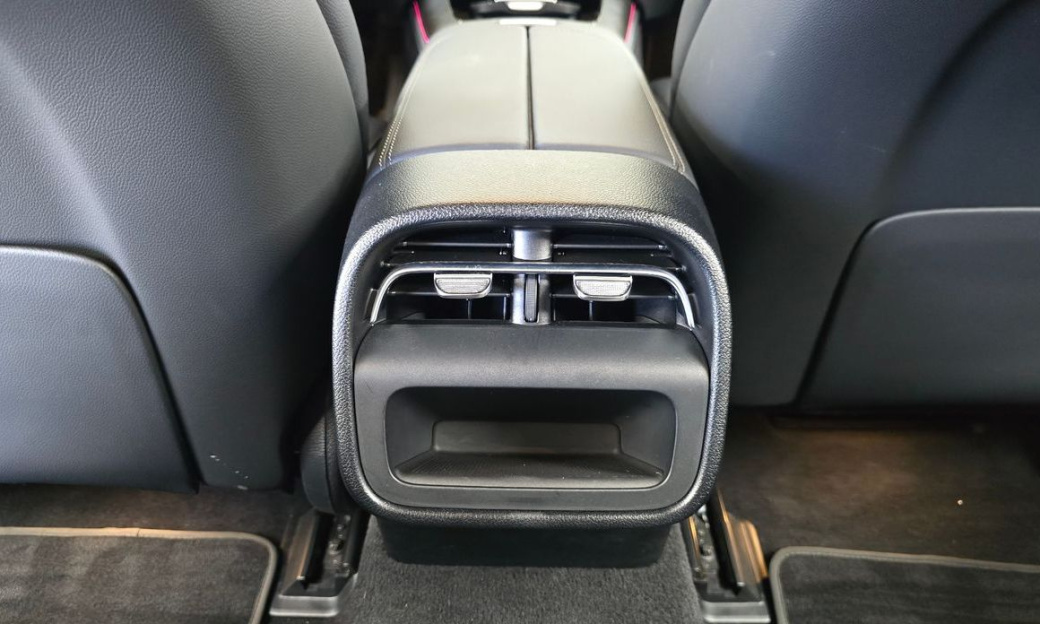 Mercedes-Benz E-Class E300 4MATIC Exclusive, 2024