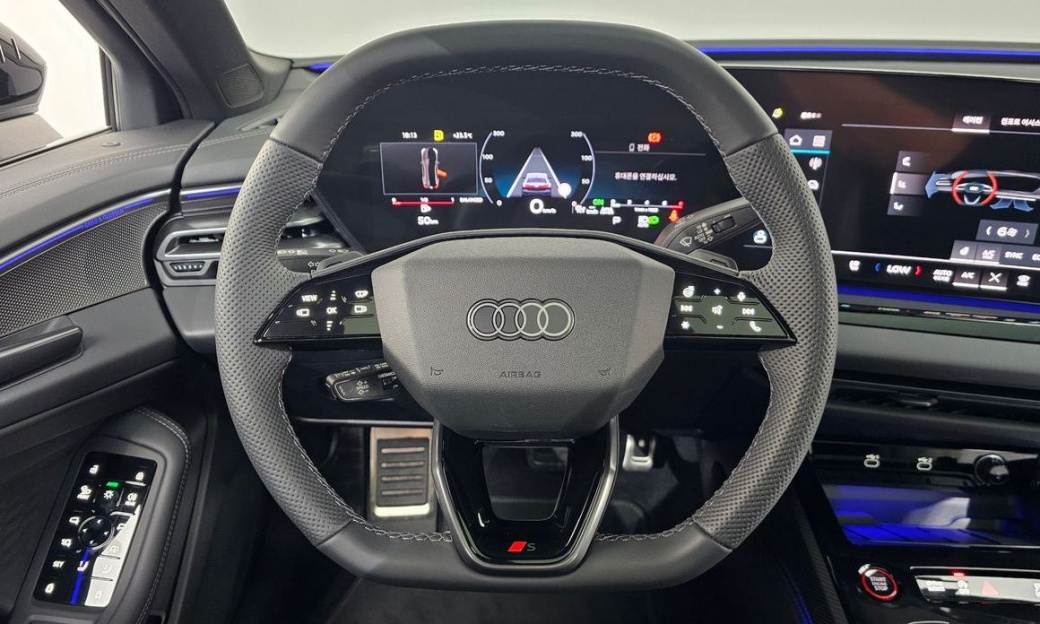 Audi A5 40 TFSI Quattro S Line Black Edition, 2025