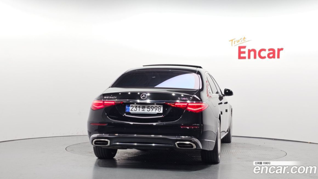 Mercedes-Benz S-Class Maybach S580 4MATIC, 2022