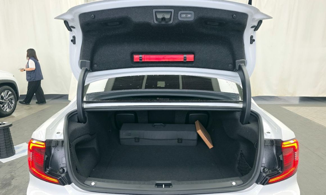 Volvo S90 B5 Ultimate Bright, 2024
