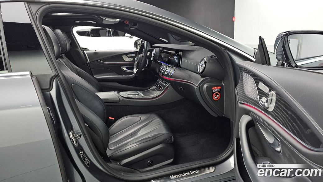 Mercedes-Benz CLS-Class CLS300d 4MATIC, 2022