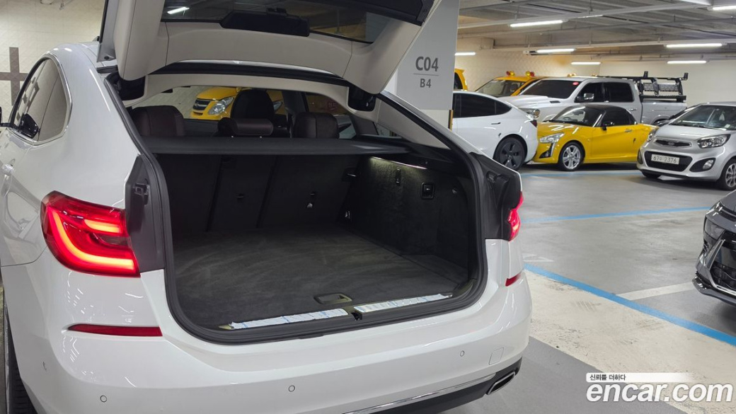 BMW Gran Turismo 620d Luxury, 2023
