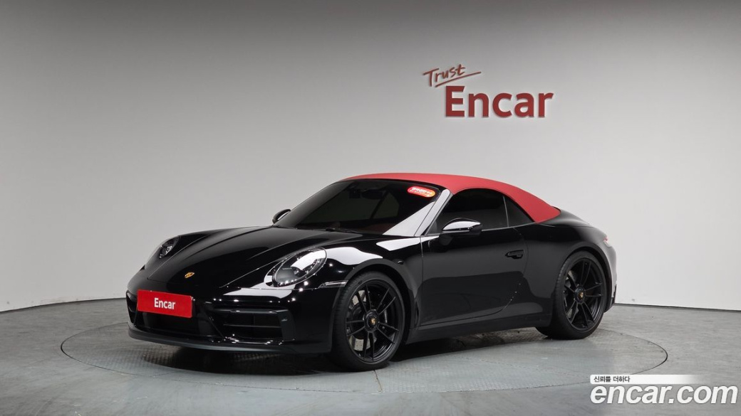 Porsche 911 Carrera 4 GTS Cabriolet, 2022