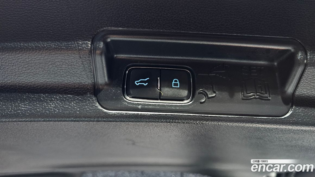 Ford Explorer 2.3 LimIted 4WD, 2021