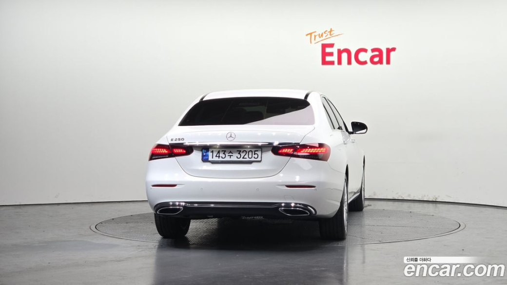 Mercedes-Benz E-Class E250 Exclusive, 2023