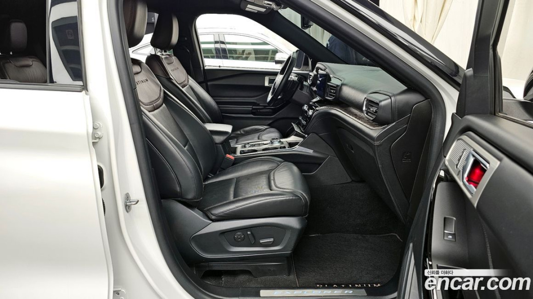 Ford Explorer 3.0 Platinum 4WD, 2021