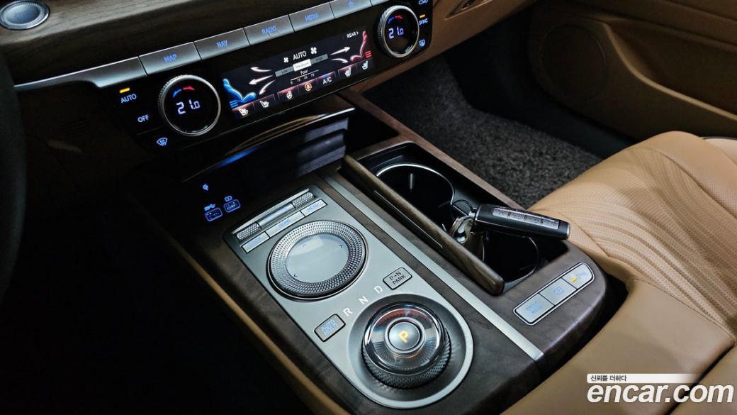 Genesis G80 Gasoline 2.5 Turbo AWD, 2022