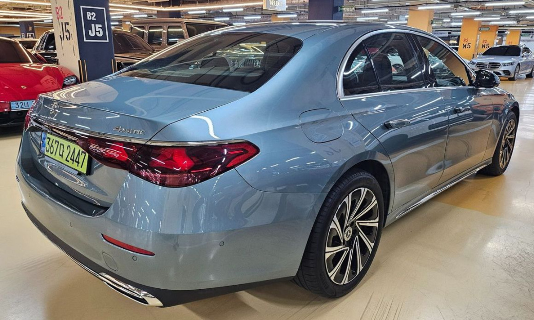 Mercedes-Benz E-Class E300 4MATIC Exclusive, 2024