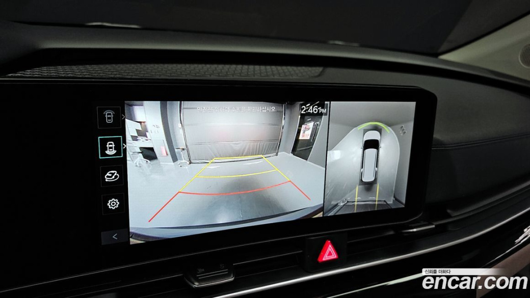 Kia Carnival 9-Seater Gravity, 2025