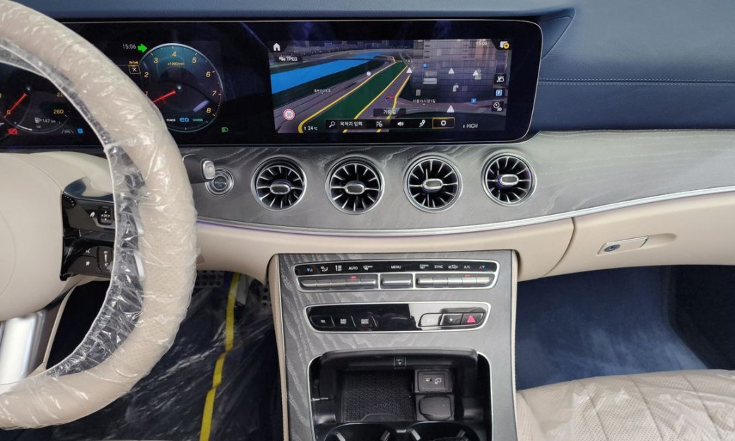 Mercedes-Benz E-Class E450 4MATIC Cabriolet, 2023
