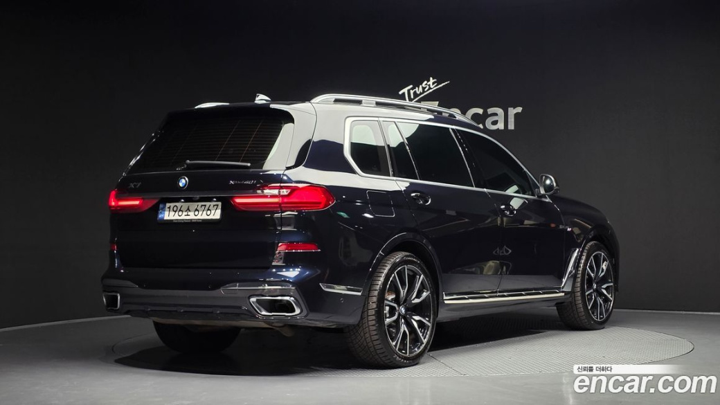 BMW X7 xDrive 40i M Sport 6STR, 2022