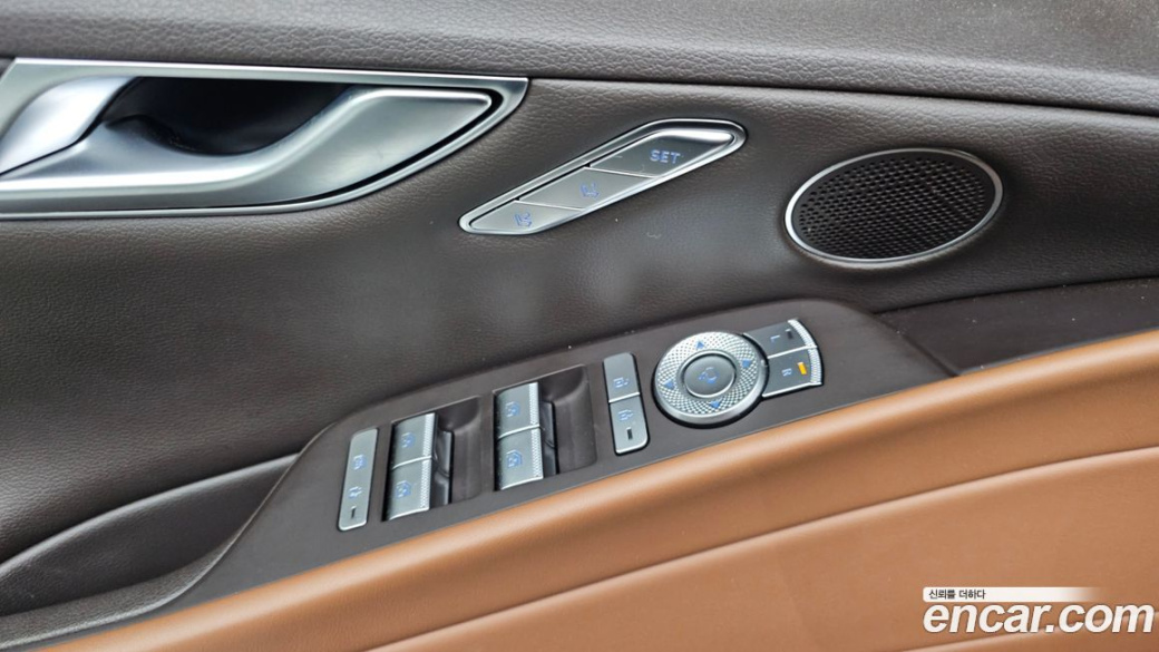 Genesis G80 Gasoline 2.5 Turbo AWD, 2023