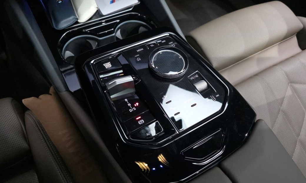 BMW 5-Series 520i M Sport, 2024