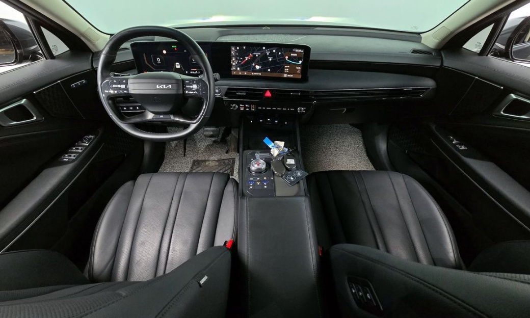 Kia K8 2.5 Gasoline 2WD, 2025