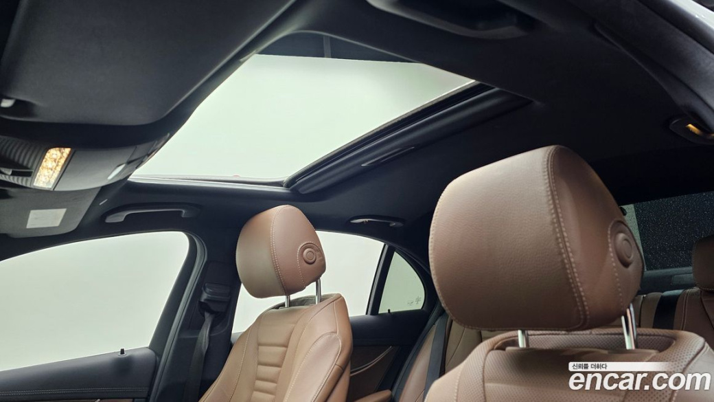 Mercedes-Benz E-Class E250 Avantgarde, 2022
