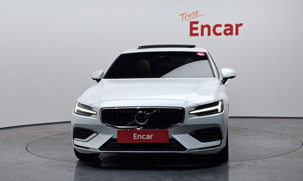 Volvo S60 B5 Ultimate Bright, 2024